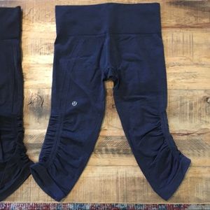 SET OF 2 - Lululemon Cropped Yoga Pants Size 4